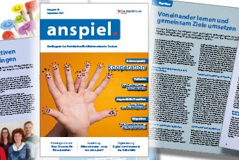 Eine Ausgabe des Magazins anspiel liegt auf einem Tisch.