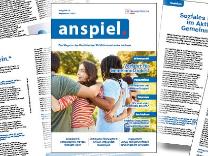 Eine Ausgabe des Magazins anspiel liegt auf einem Tisch.