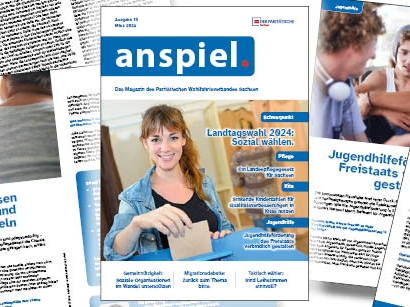 Eine Ausgabe des Magazins anspiel liegt auf einem Tisch.